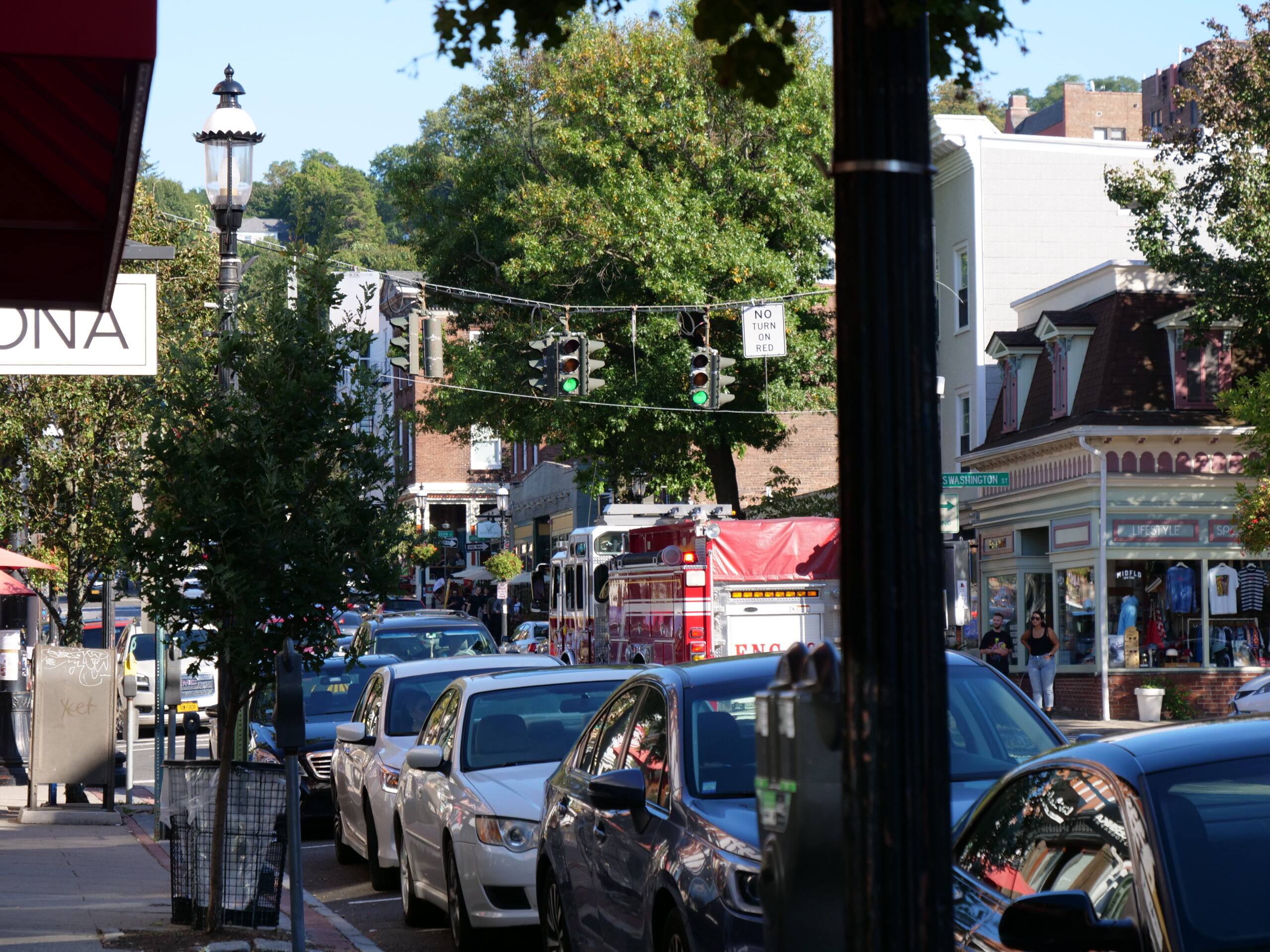 P1422217